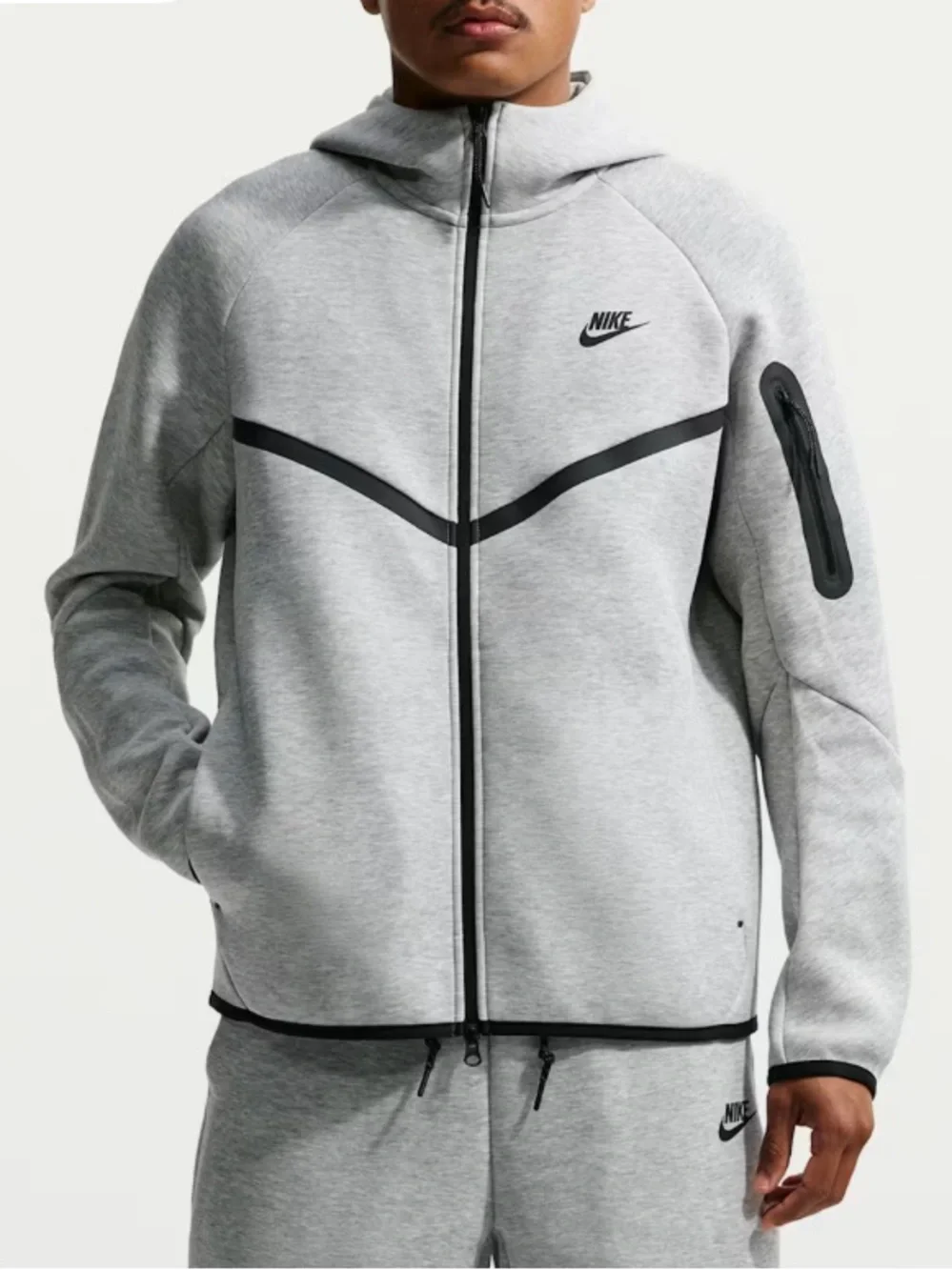Nike Tech Men’s Fleece Windrunner Full Zip Jacket Medium